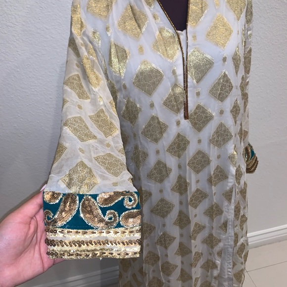 Indian Long Dress - Picture 2 of 3